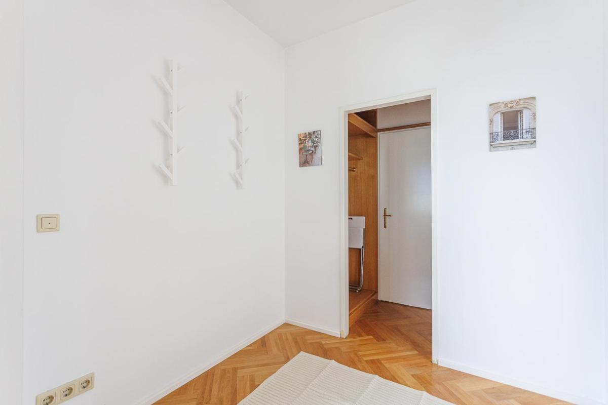 Familien- Und Gruppenparadies Platz Fuer 12 Gaeste Vienna Esterno foto